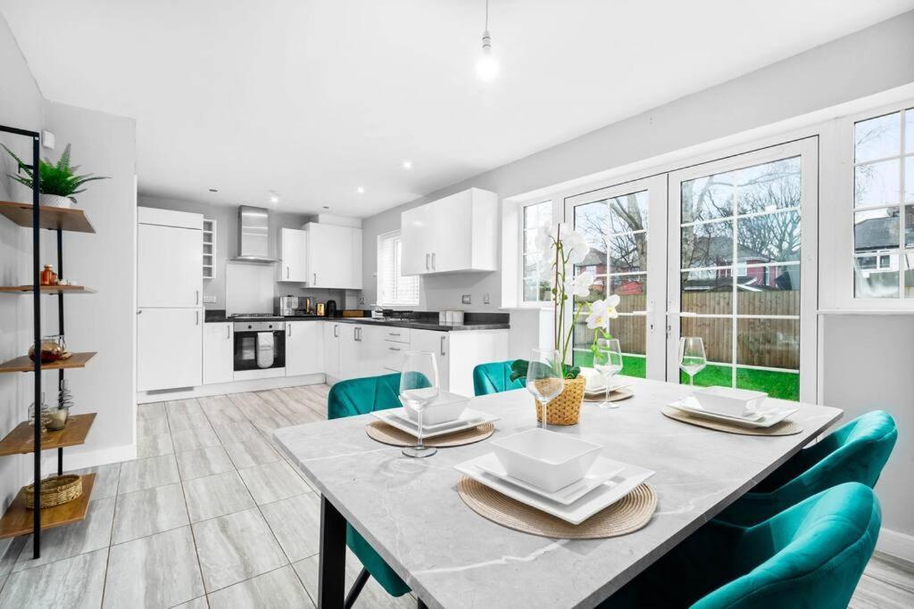 Stunning Modern Home In Birmingham Zewnętrze zdjęcie